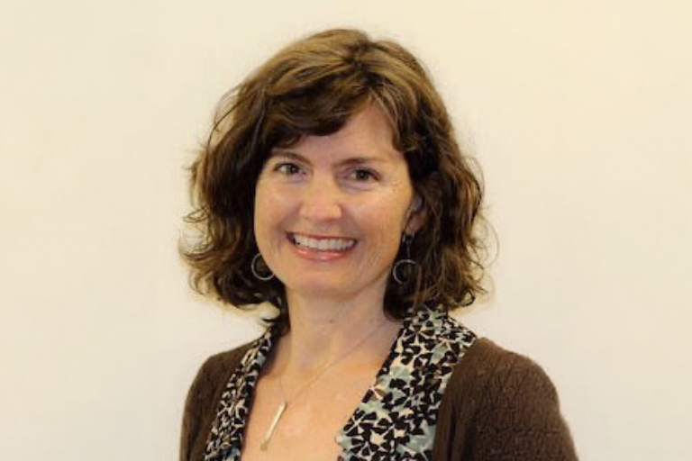 erin mcdevitt headshot