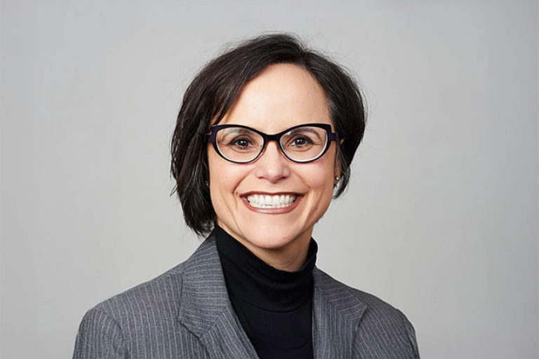lisa garcia bedolla headshot
