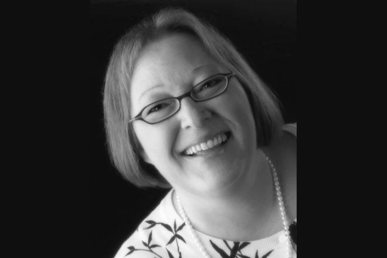 nancy mckinney headshot