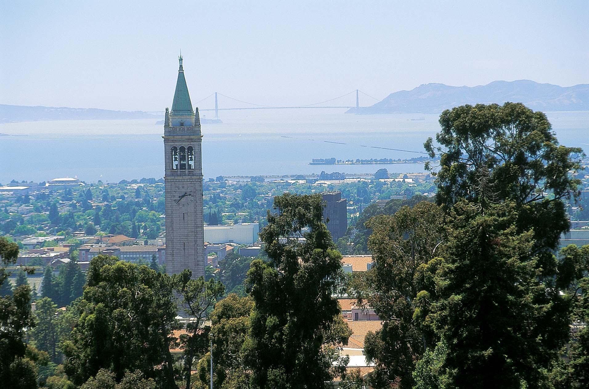 RÃ©sultat de recherche d'images pour "cal berkeley campus photos"